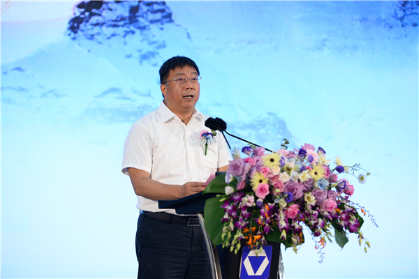 徐工机械陆川总裁致辞.jpg