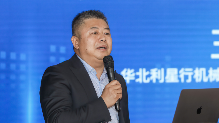 王登运.jpg