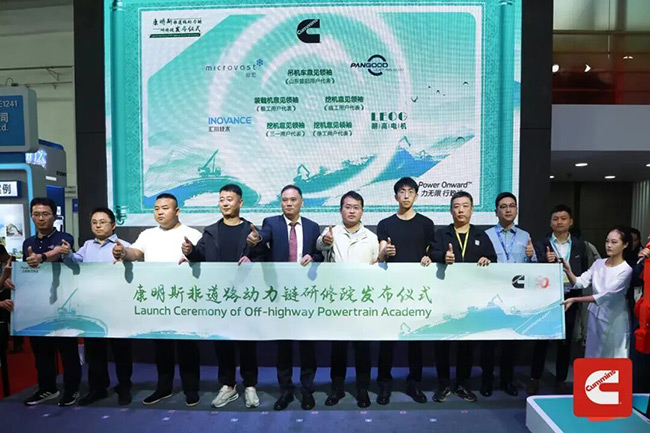 1761895135983032465.jpg 5.jpg