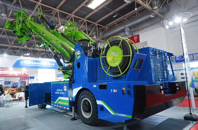 1761895907913043539.jpg 3.jpg