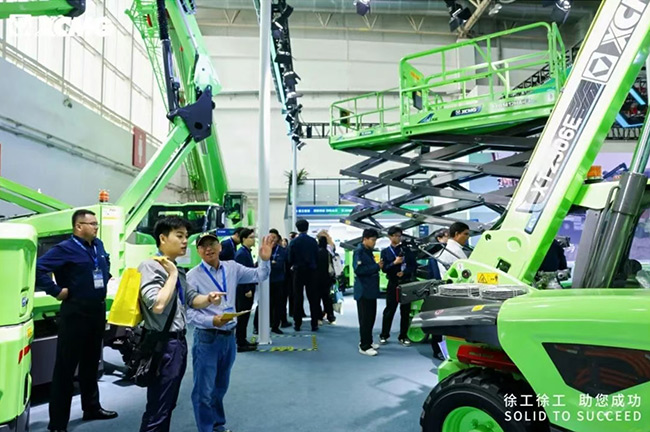 1761898585475011281.jpg 5.jpg