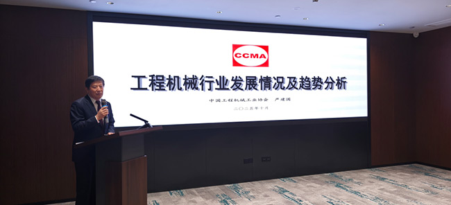 1762218952536066819.jpg 6403.jpg