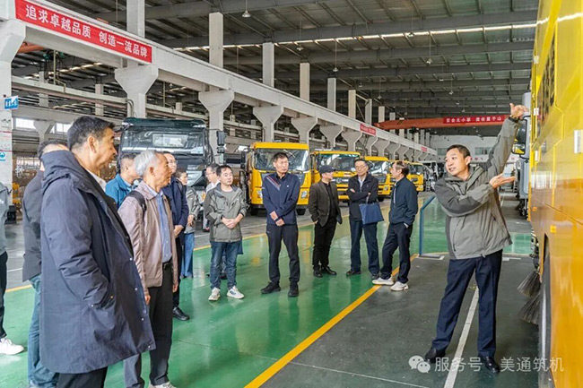 1762477651732008256.jpg 640-(2).jpg