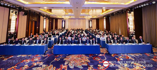 1763000512734017348.jpg 640.jpg