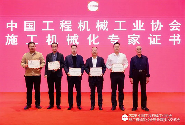 1763000829743009596.jpg 640-(18).jpg