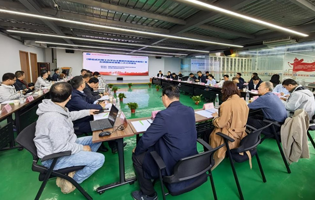 1776218193752010026.jpg 640.jpg