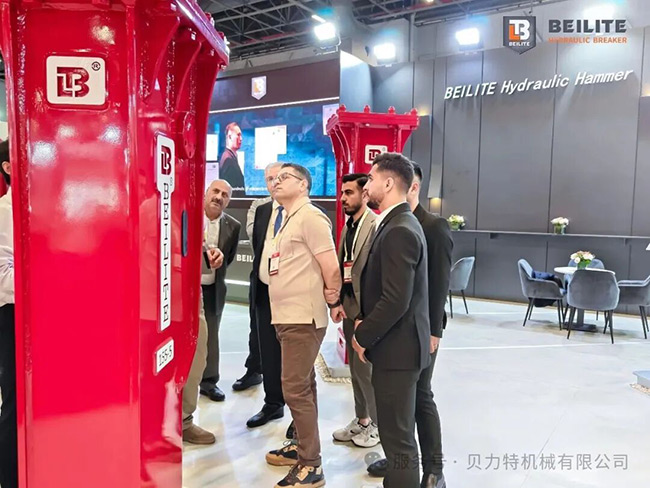 640-(1).jpg