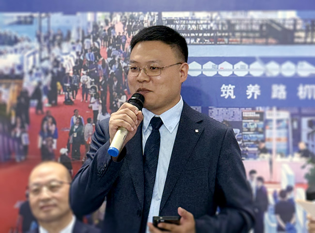 1790566039519032584.jpg 泰凯英.jpg